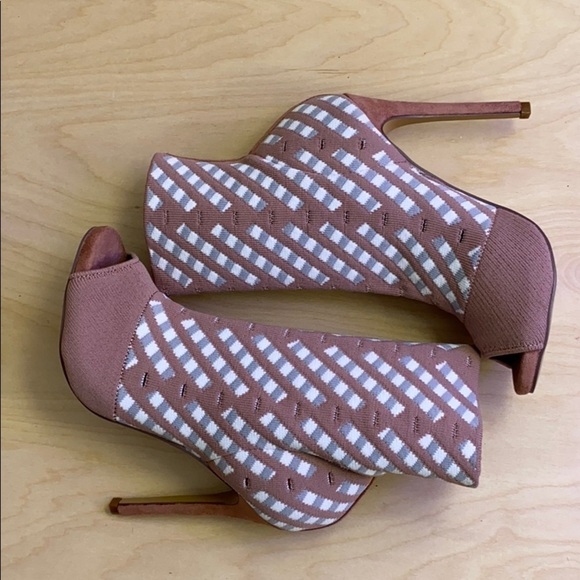 OPEN-TOE CLOTH BOOTIES ✨✨✨ - Picture 5 of 6